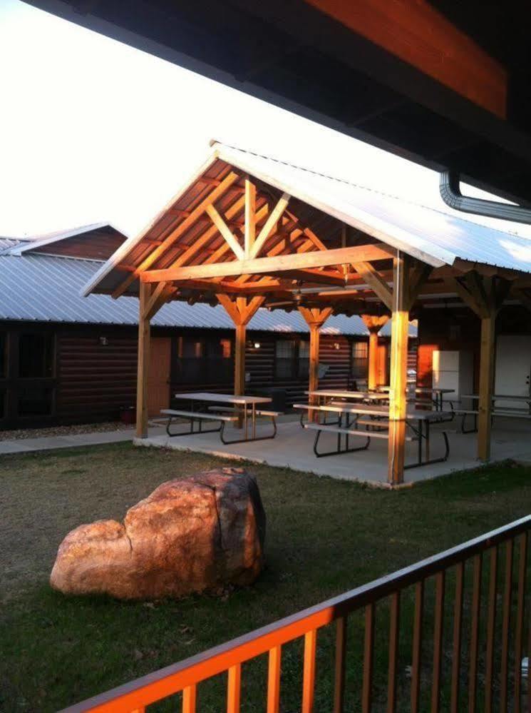 Hochatown Country Lodge 외부 사진